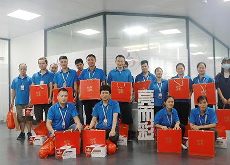 攜手鄰里迎中秋，擁抱祖國慶國慶！